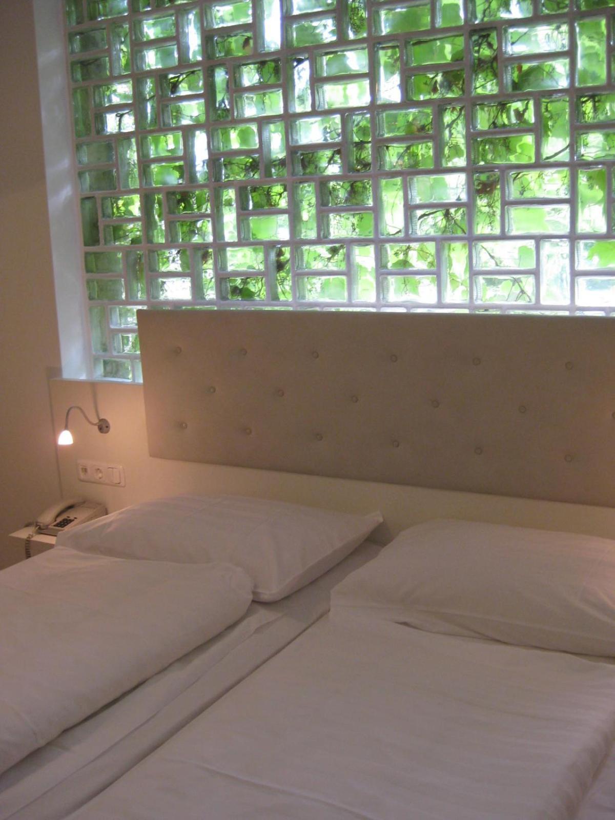 Dom Hotel Лінц Екстер'єр фото